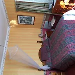 Villa Les Martinets - Voie Verte Passa Pais-Gorges d'Héric-Massif du Caroux-Chambre d'hôte Quarto em Acomodações Particulares *