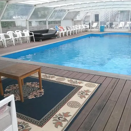 Les Martinets: Countryside Retreat With Pool And Jacuzzi