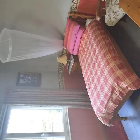 Les Martinets Homestay szállás