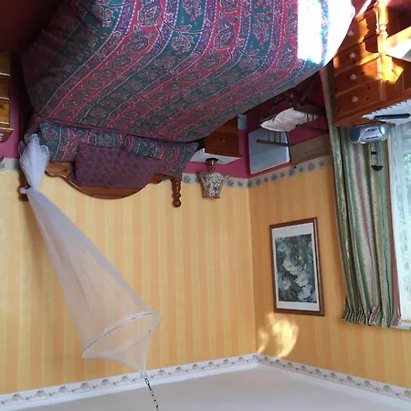 Homestay szállás Les Martinets *